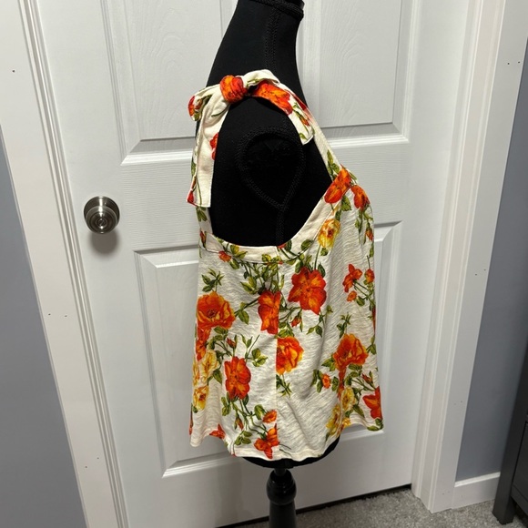 Joie Tank - Picture 2 of 6